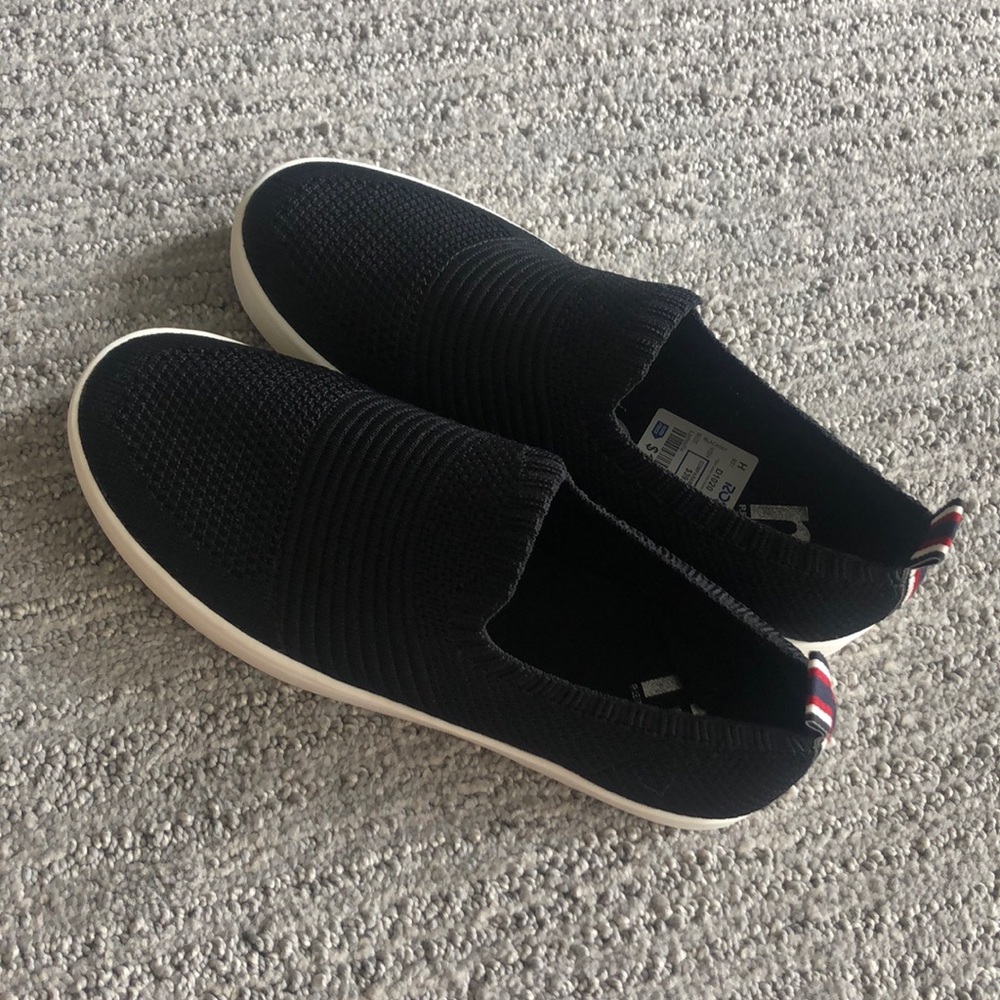 Shoe